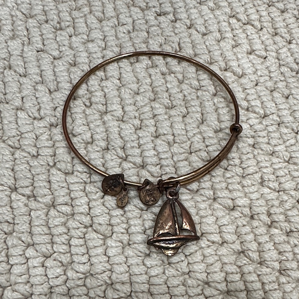 ❤️ 5/$25 Alex and Ani Copper Sailboat Charm Bracelet
